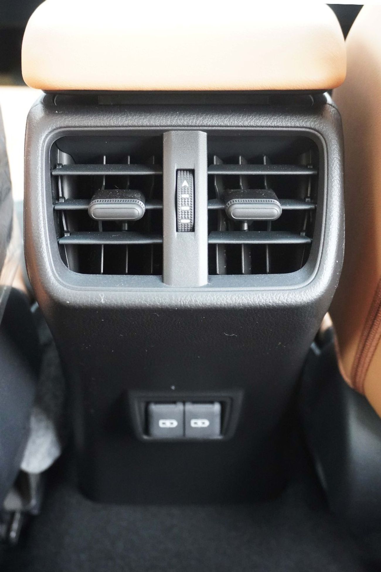 Lexus UX300h UX300 2.0L HEV