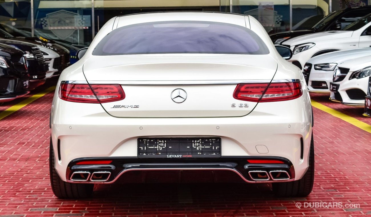 Mercedes-Benz S 63 AMG Coupe