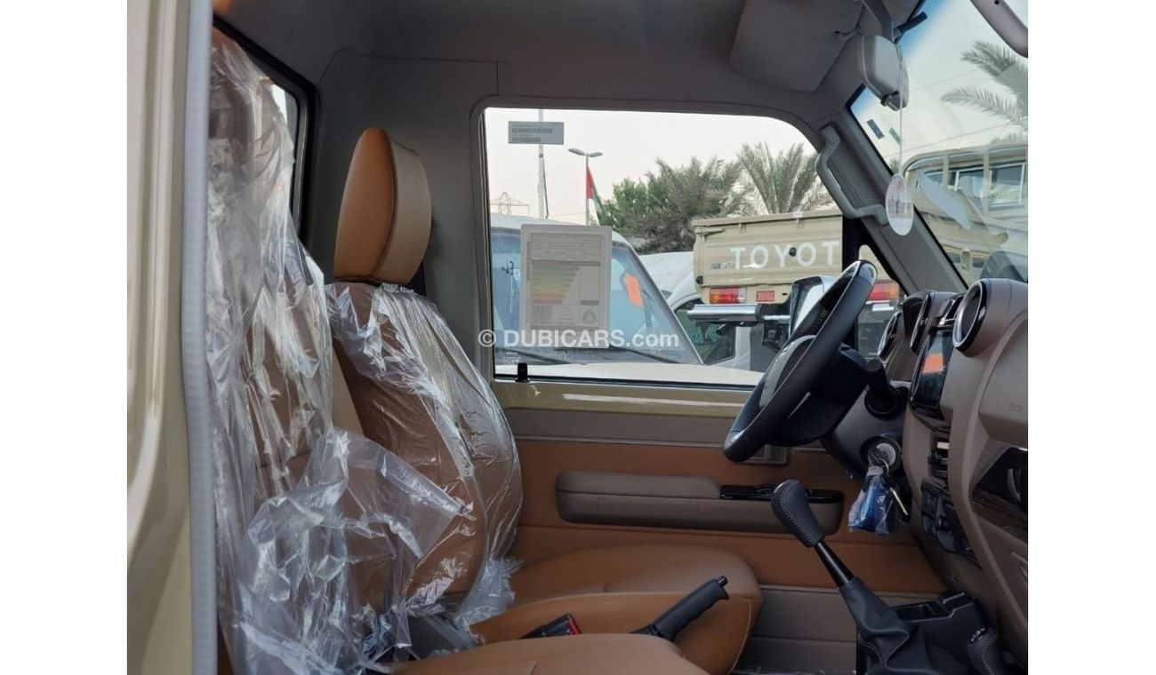 Toyota Land Cruiser Pick Up Single Cab 70th Anniversary with Winch /Diff Lock/Compressor M/T 2022 beige c