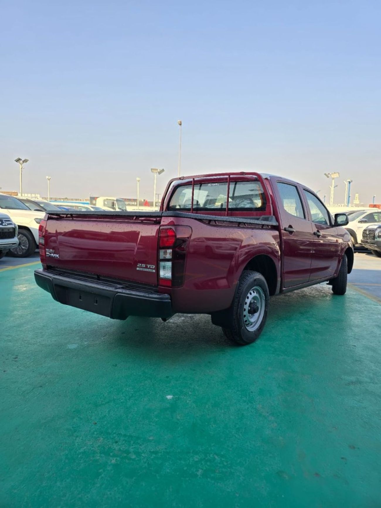 إيسوزو D ماكس D-Max 2500cc 4 cylinders DOUBLE CABIN MANUAL RWD ABS