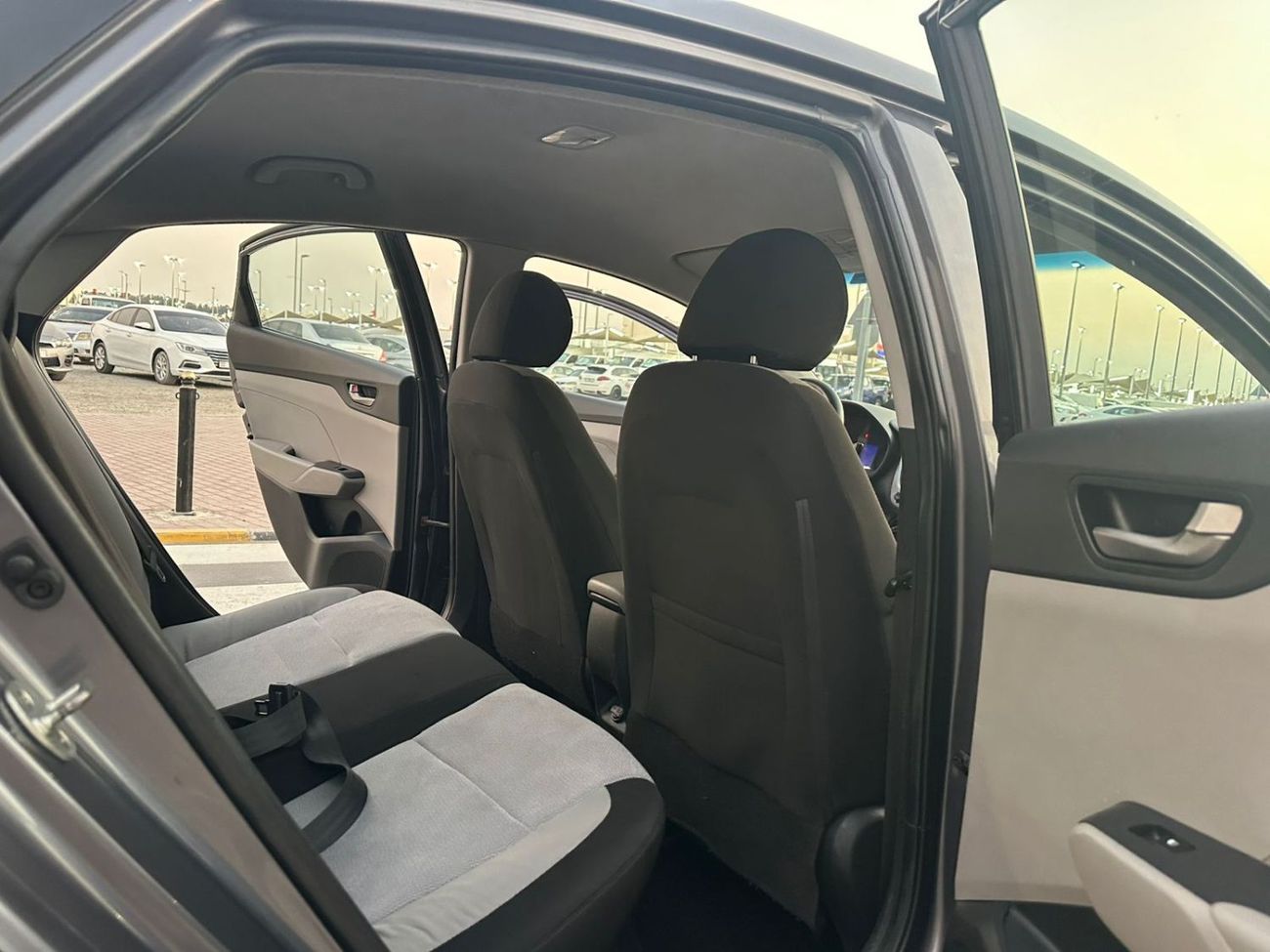 هيونداي أكسنت GL 1.6L (123 HP)