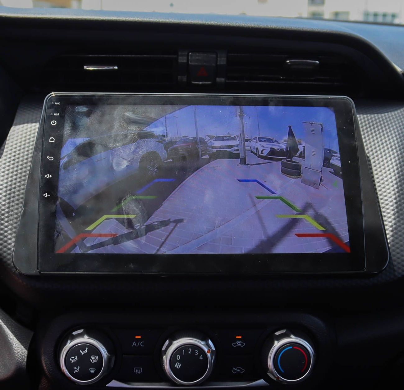 Nissan Kicks 2022 Nissan Kicks S (D15), 5dr SUV, 1.6L 4cyl Petrol, Automatic, Front Wheel Drive