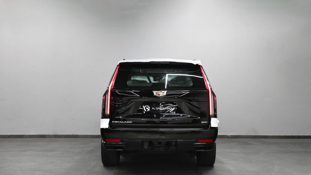 كاديلاك إسكالاد GCC | Brand New | Under Warranty | V8 6.2L AWD 420 Hp | AED 8,200 monthly | Ref#Escalade