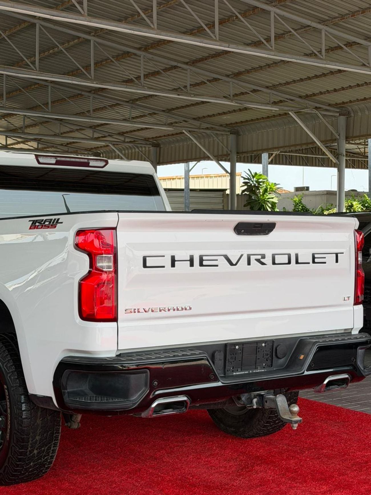 Chevrolet Silverado 1500 CAB/CREW TRAILBOSS Z71