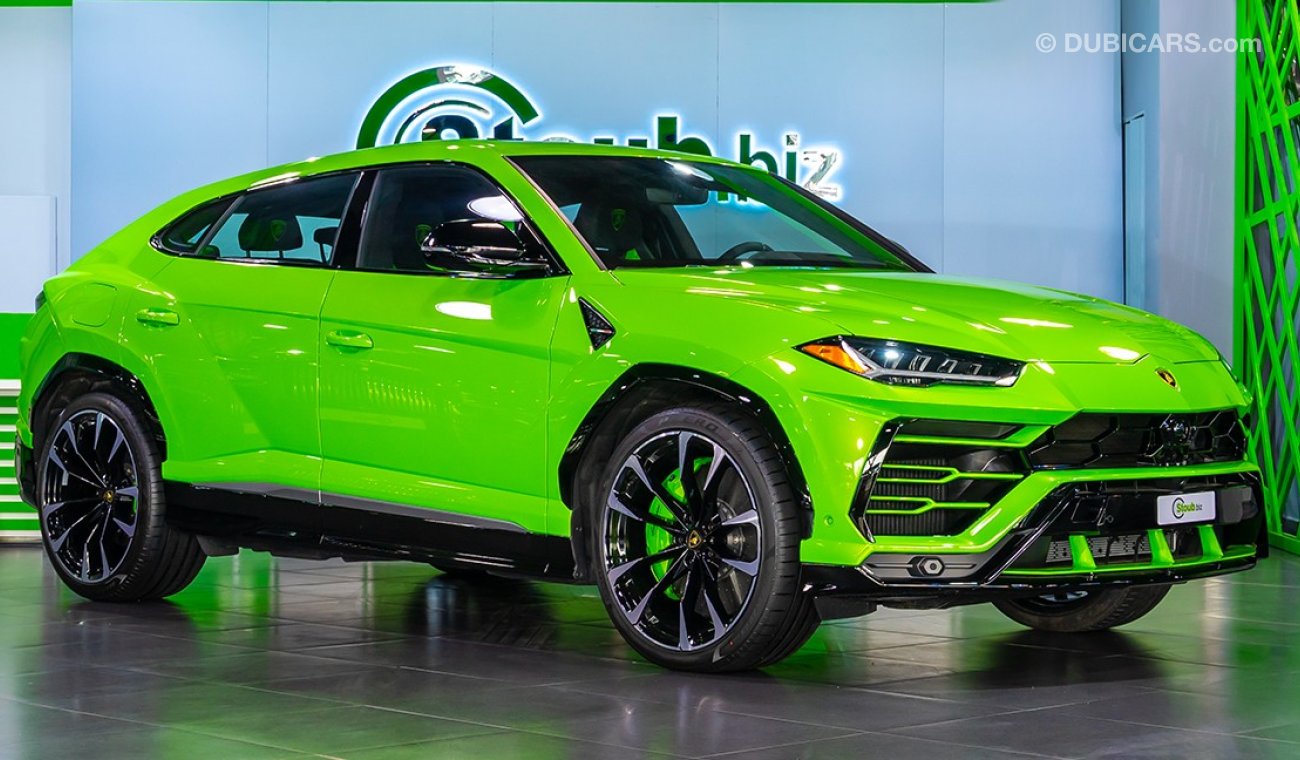 Lamborghini Urus IN PEARL VERDE MANTIS | 2021 | BRAND NEW | ZERO KM