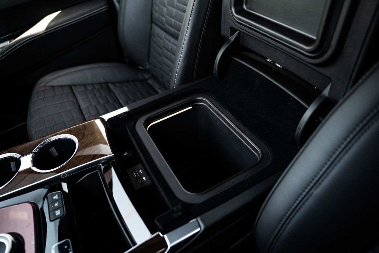 كاديلاك إسكالاد Sport Platinum 6.2L AWD