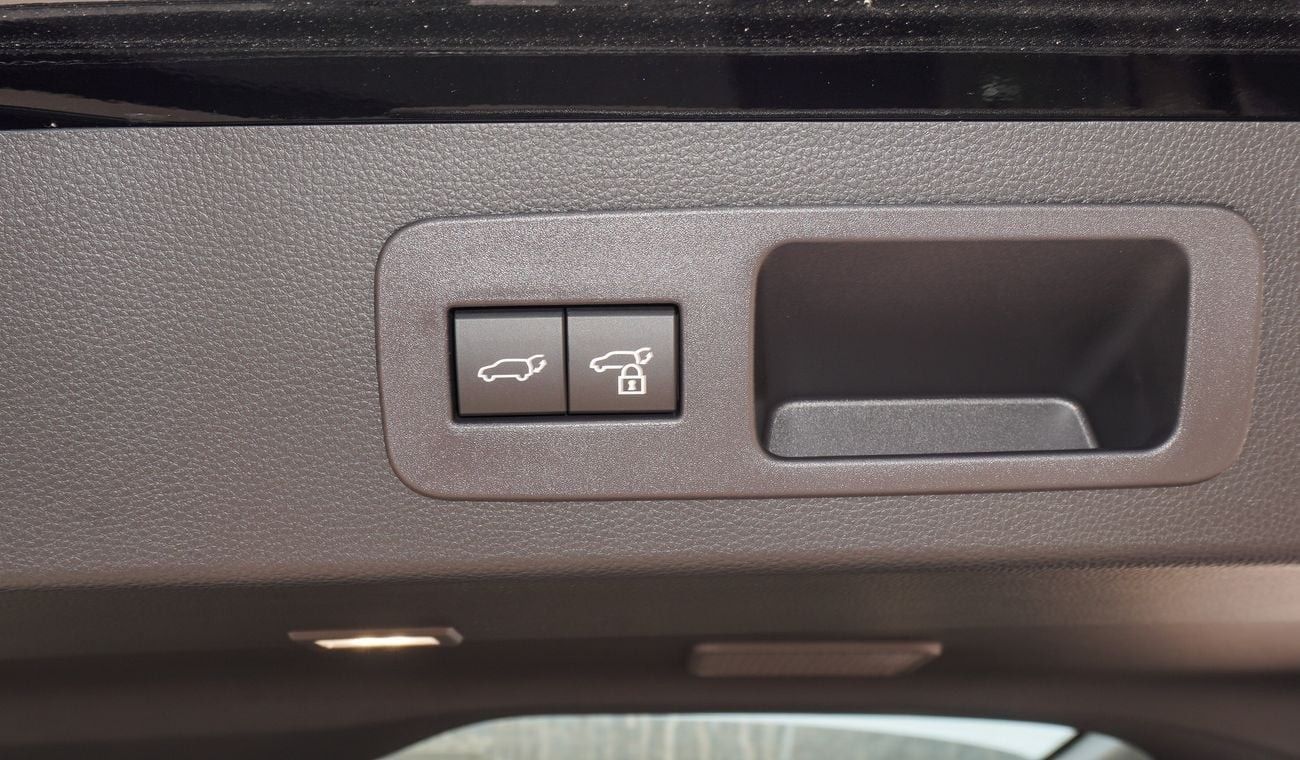 Toyota Land Cruiser GR Sport 3.3L TWIN TURBO Diesel