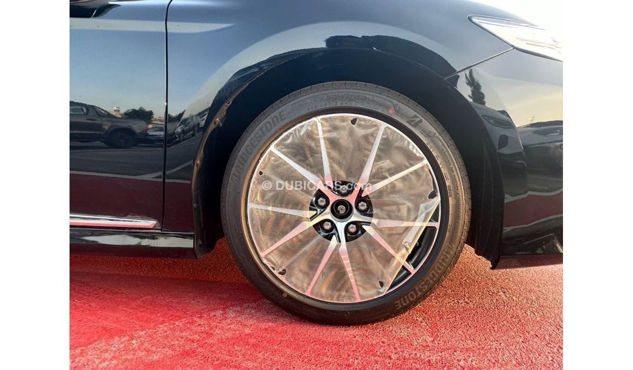 تويوتا كامري TOYOTA CAMRY 3.5 AT LIMITED BLACK 2023 * EXPORT ONLY *