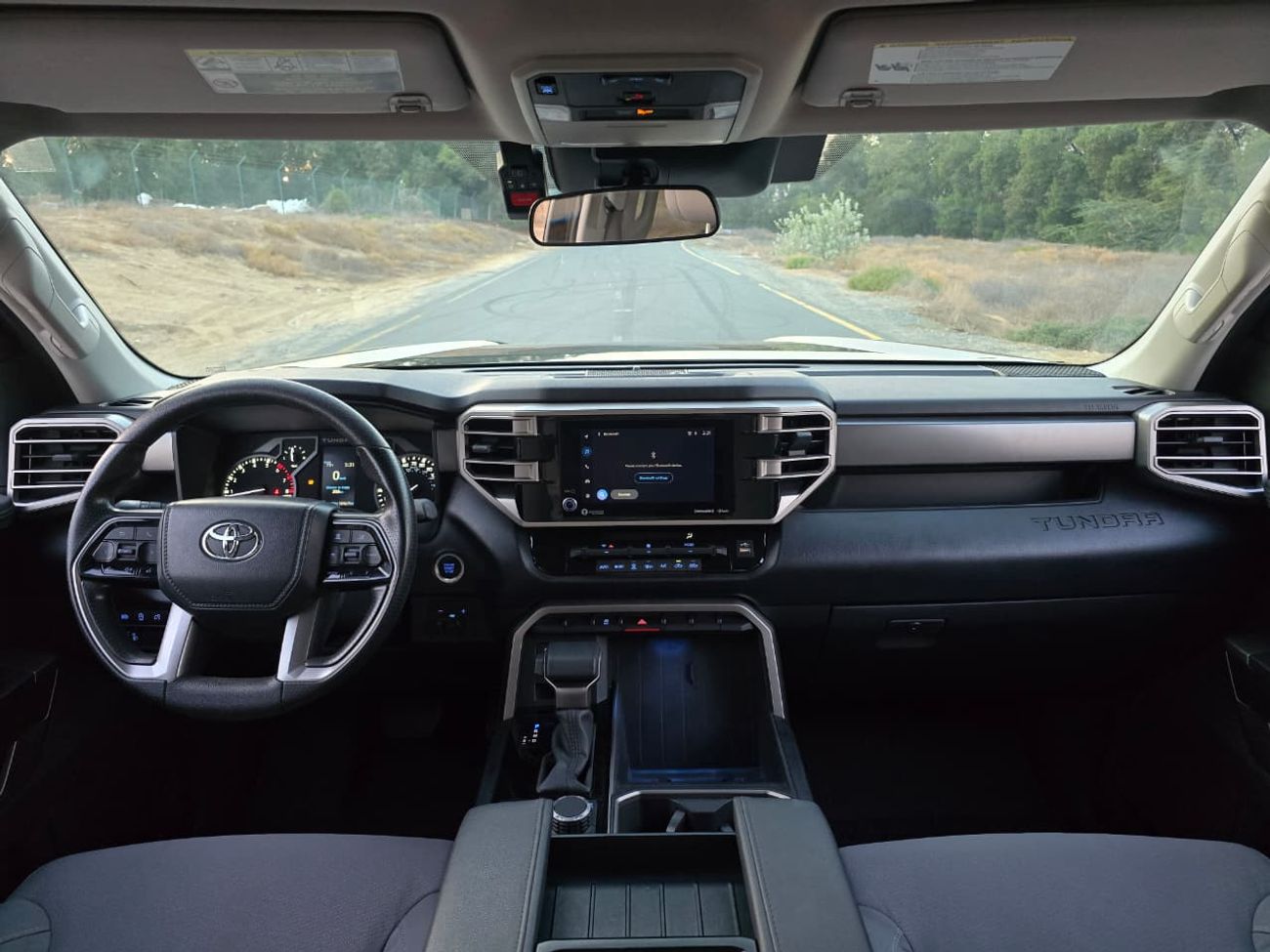 تويوتا تاندرا TOYOTA TUNDRA SR5 2024 // V6 TWIN TURBO // ORGINAL PAINT // PERFECT CONDITION // LOW MILEAGE