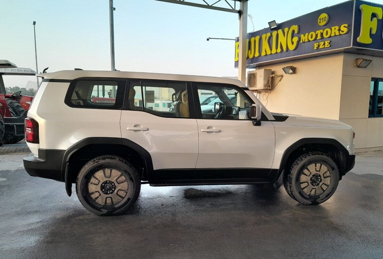 تويوتا برادو 2.8L LIMITED 4X4 (DIESEL)