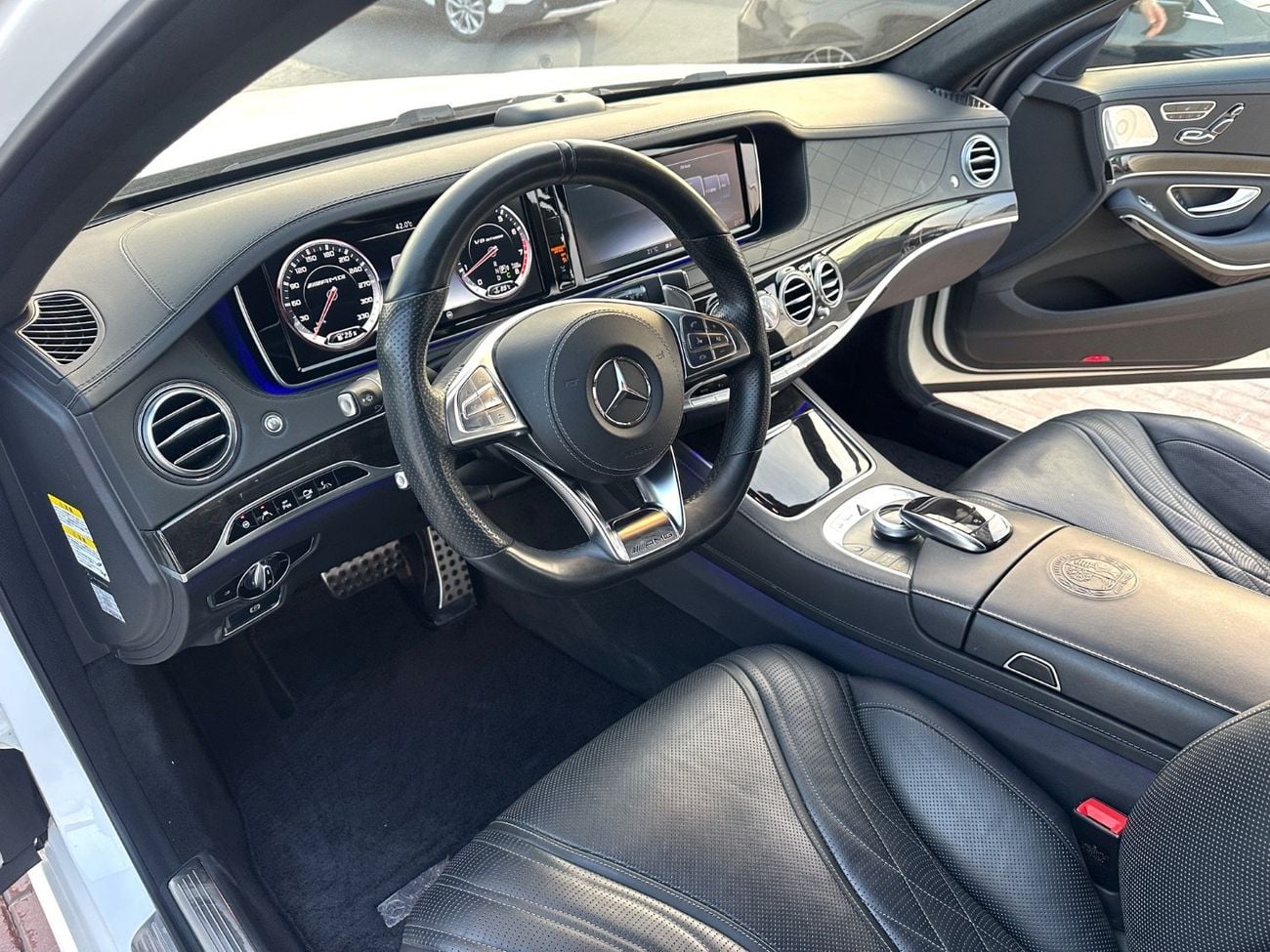 مرسيدس بنز S 63S AMG