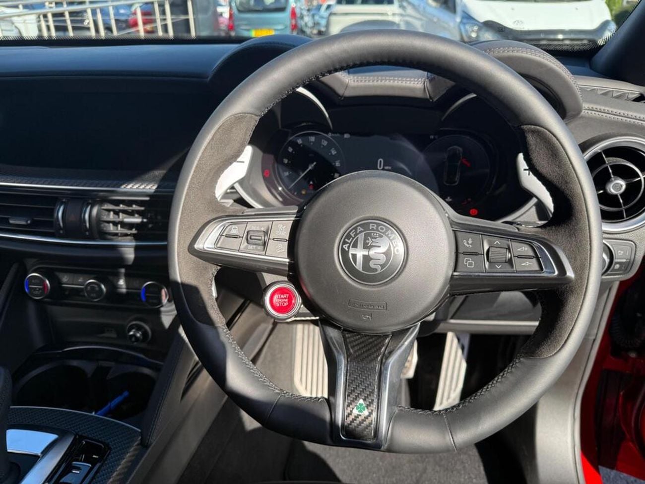 ألفا روميو ستيلفيو 2.9 V6 Bi-Turbo Quadrifoglio Auto Q4 AWD Euro 6 (s/s) 5dr (export only ) Right hand Drive