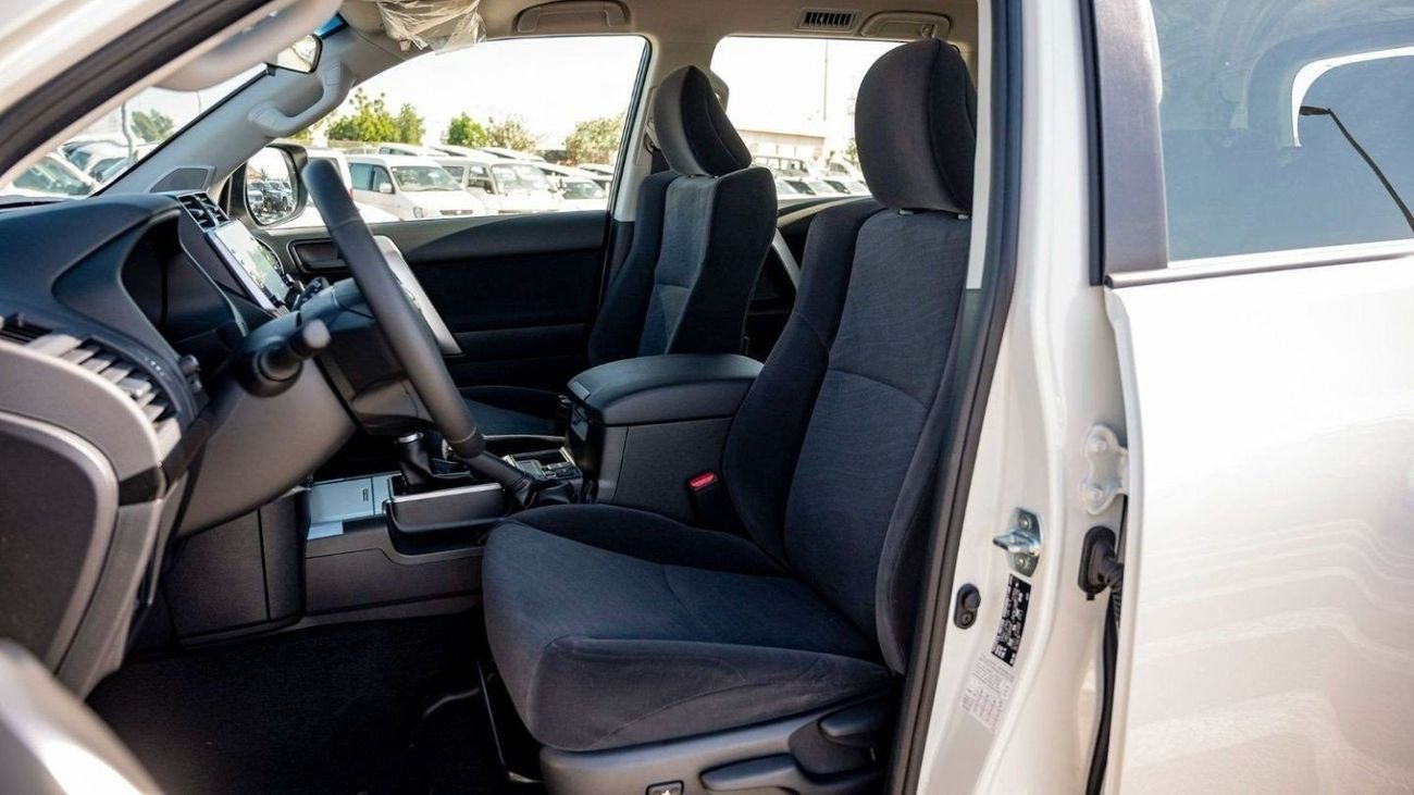 Toyota Prado TXL 2.8D AT MY2023 –White