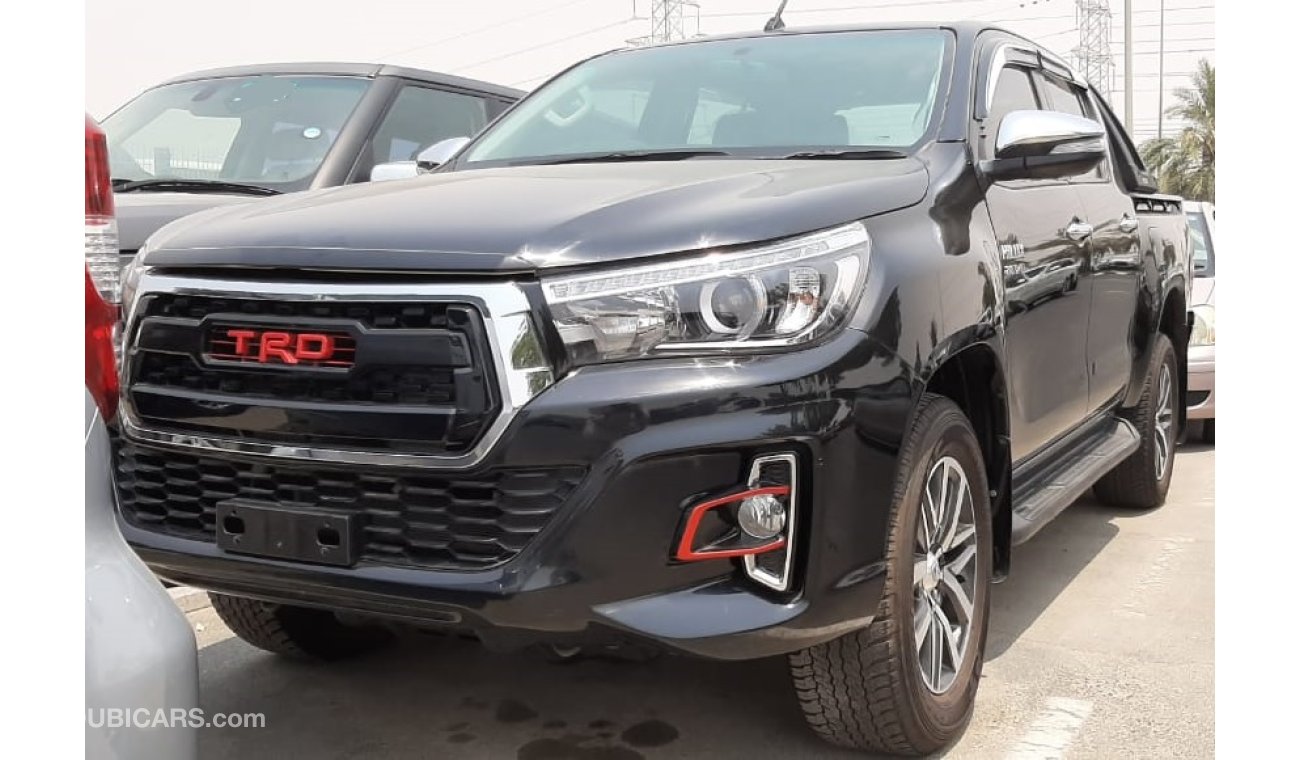 تويوتا هيلوكس DIESEL TRD KIT AUTOMATIC GEAR 2.8L RIGHT HAND DRIVE