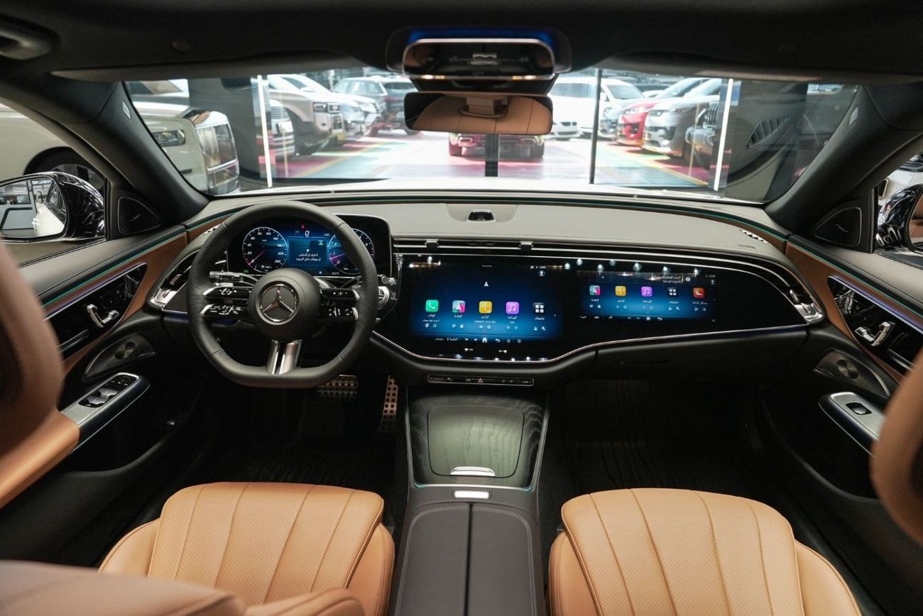 Mercedes-Benz E200 Mercedes-Benz  E200 sedan