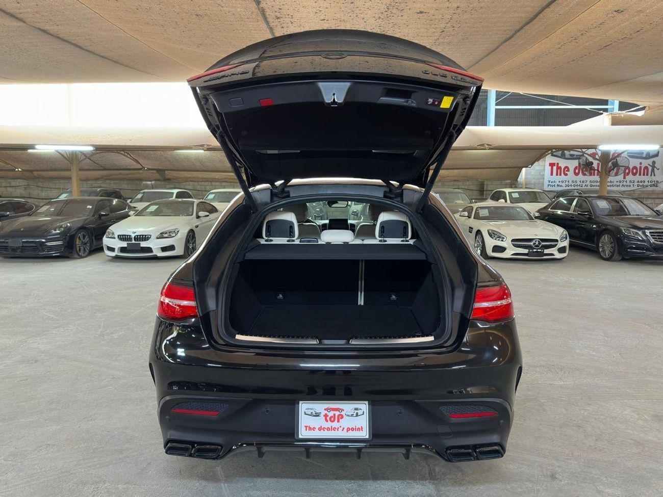 مرسيدس بنز GLE 43 AMG MERCEDES GLE 43 AMG COUPE 2017 | DESIGNO PACKAGE | CARBON INTERIOR TRIM | 22” AMG DOUBLE SPOKE WHEEL