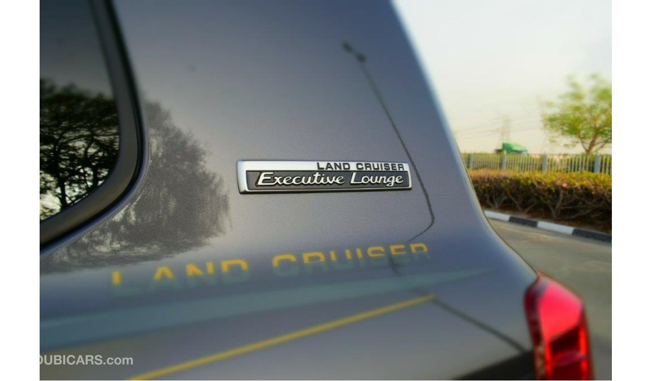 Toyota Land Cruiser 200 VX+ V8 4.5L Turbo Diesel 7-Seater AT Executive Lounge