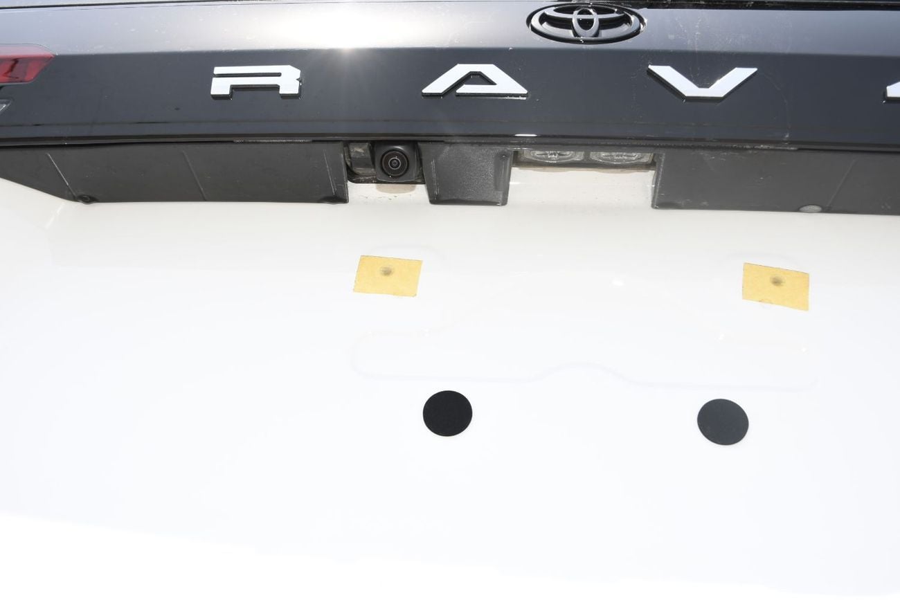 Toyota RAV4 ADVENTURE 2.5L HEV With Remote start Engine