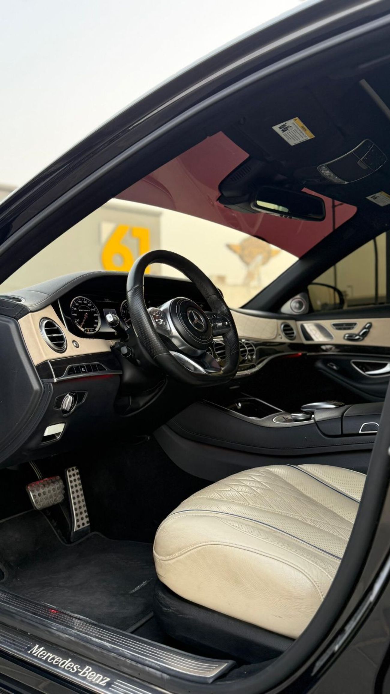 مرسيدس بنز S 550
