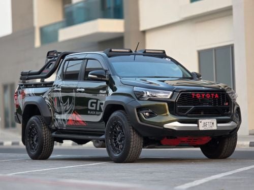 تويوتا هيلوكس GR Body Kit Installed - 2.8 - Diesel - 4WD - AT