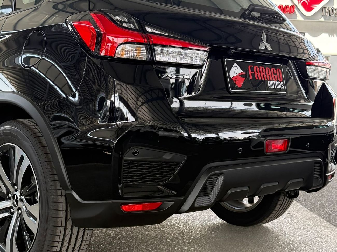 Mitsubishi ASX ASX LUXURY 2.0 4WD **EXPORT ONLY**التصدير فقط خارج الخليج***