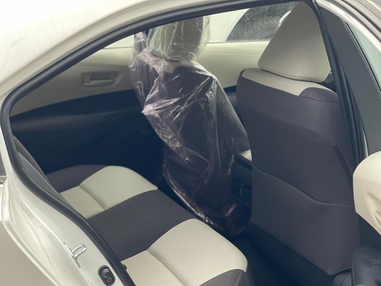 تويوتا كورولا XLI 2.0L STD FWD