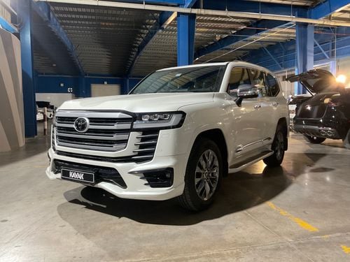 تويوتا لاند كروزر VXR | شامل الضمان | 0 ﺪﻔﻋﺓ ﺃﻮﻟﻯ