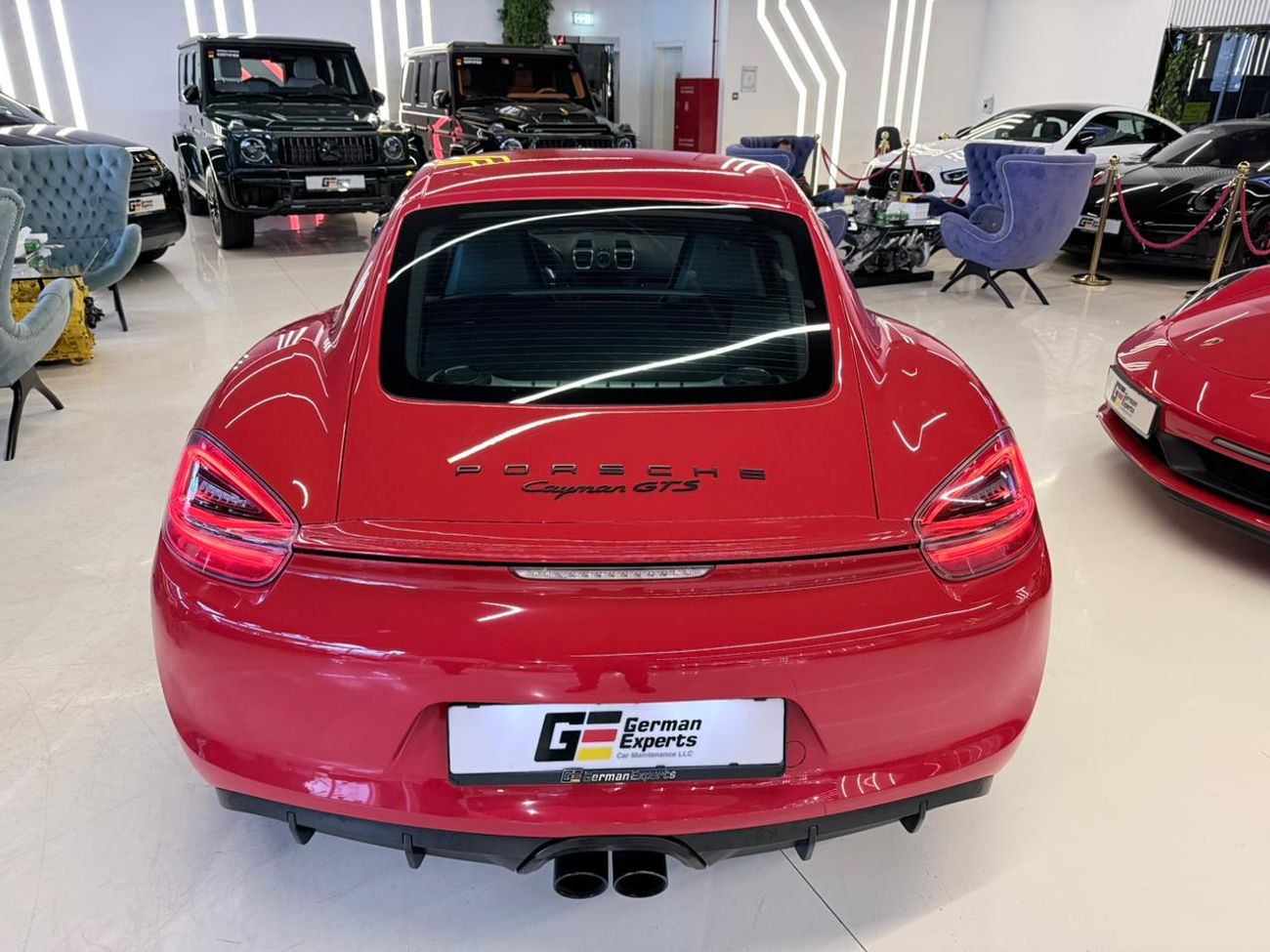 Porsche Cayman GTS 3.4L Porsche Cayman GTS 2015 - GCC - Full Service History - Dealer Warranty till Sep/2026