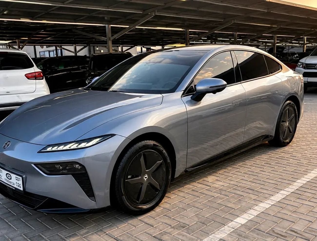 دونج فينج ريتش 7 272A 200 Pro EREV | GCC Specs | Brand Electric Sedan