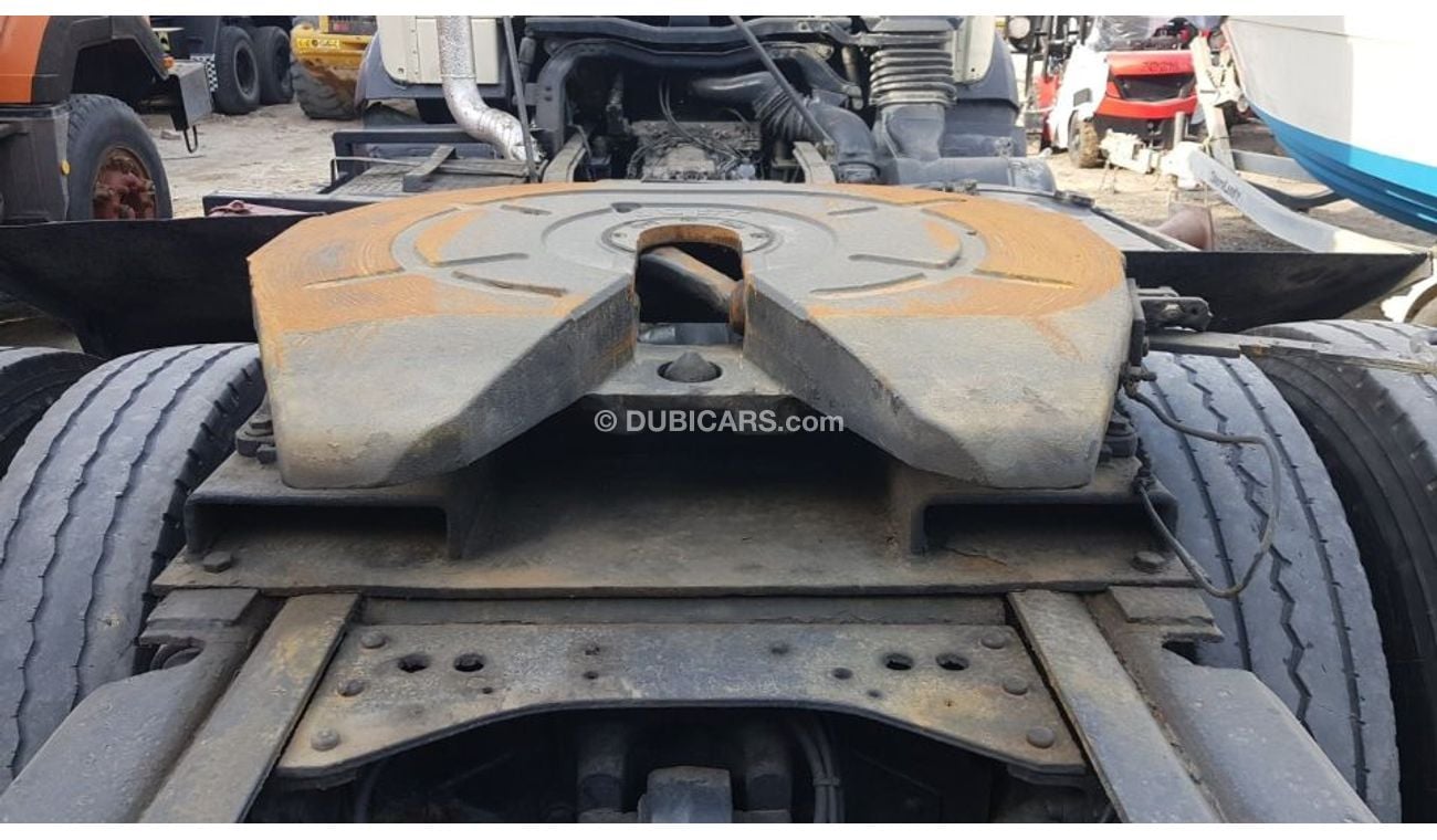 Mercedes-Benz 2624 1997 Mercedes Truck 2635  6 cylinders diesel 2 turbo