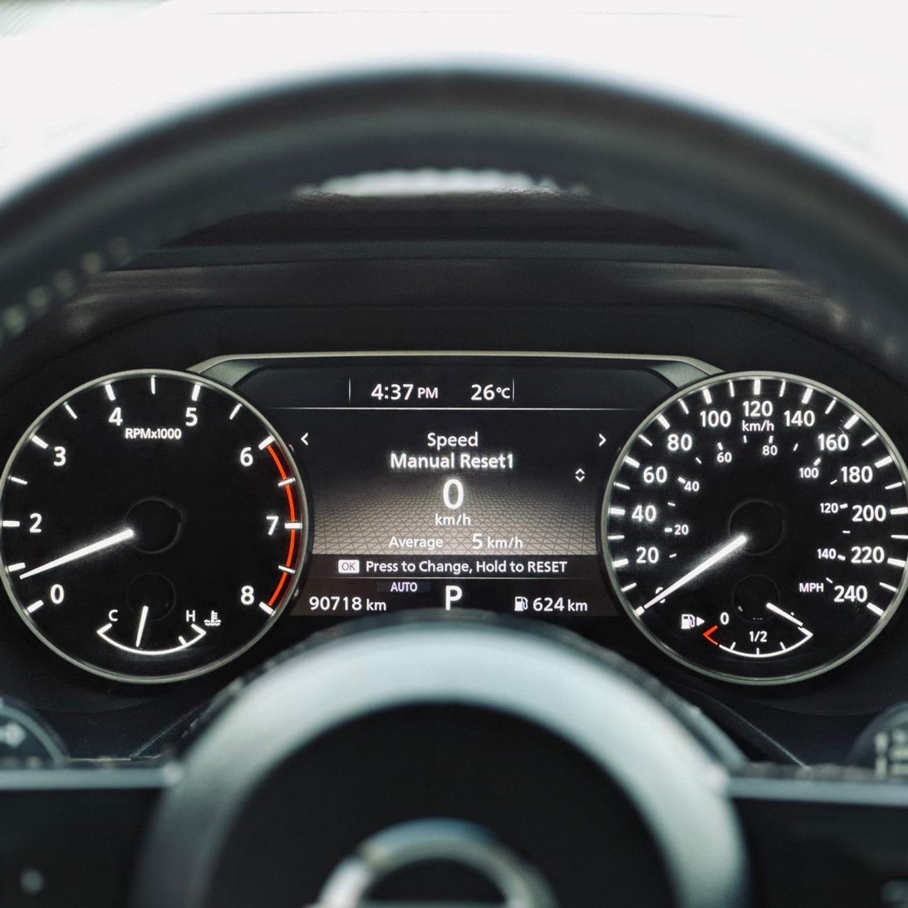 Nissan Rogue sv 2.5L