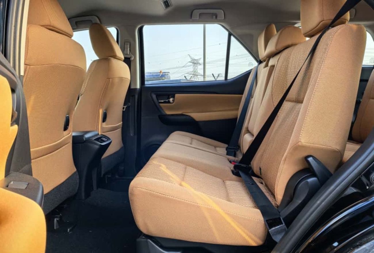 Toyota Fortuner FORTUNER,2.7L,PETROL,4X4,MANUAL AC,17''AW,A/T,2026MY( FOR EXPORT ONLY)