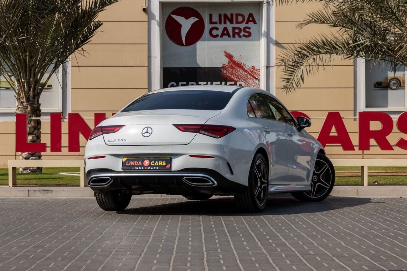 Mercedes-Benz CLA 250 Premium 2.0L 2022 Mercedes-Benz CLA 250 GCC Specs | Agency Warranty | Service Contract