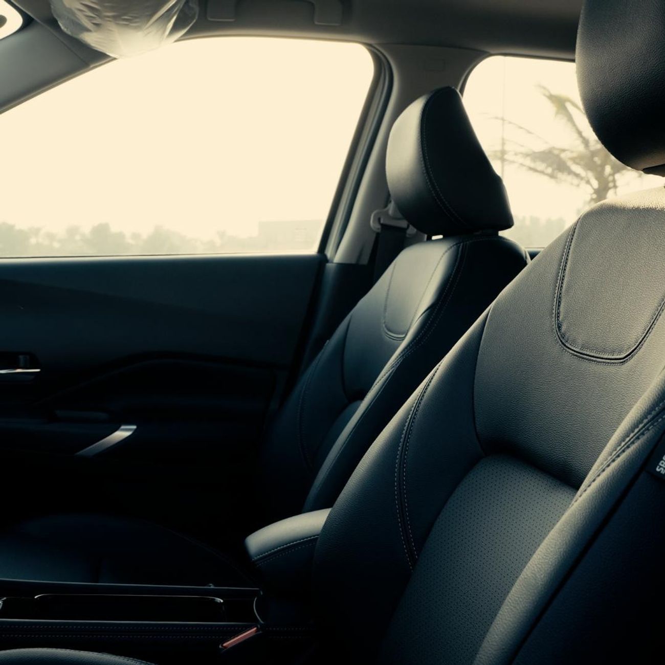 نيسان كيكس نيسان كيكس فل ابشن موديل 2023 بانوراما شاشة بصمة 360 كاميرا حساسات بلوتوث رادار شامل ضمان 5 سنوات وت