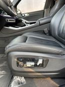 BMW X5 40i X BMW 2020 with an engine capacity of 3 liters Twin Turbo xdrive, the car is in perfect conditio