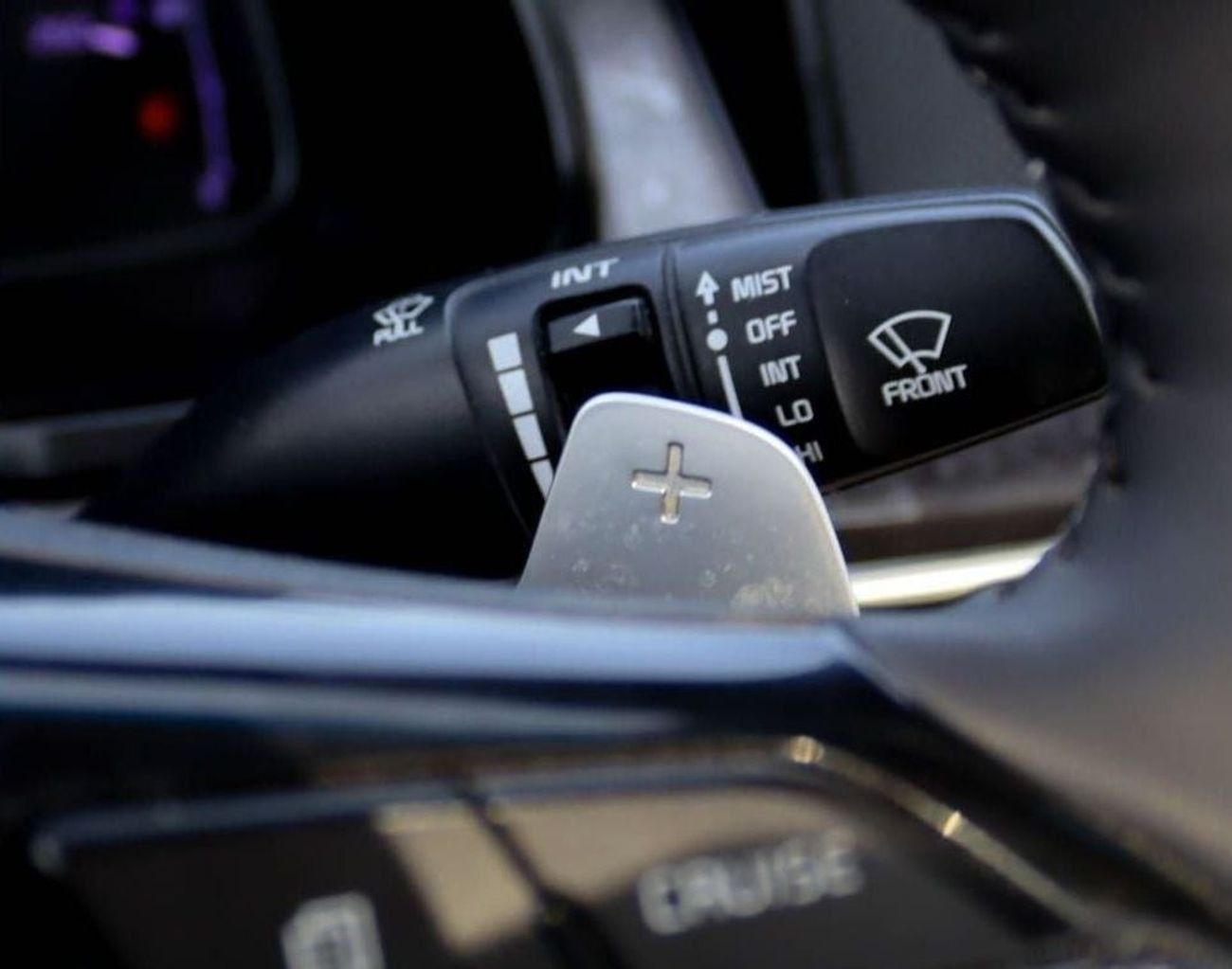 كيا كادنزا EX 3.3L KIA CADENZA V6, 2021 GCC accident-free in excellent condition 1367 P.M