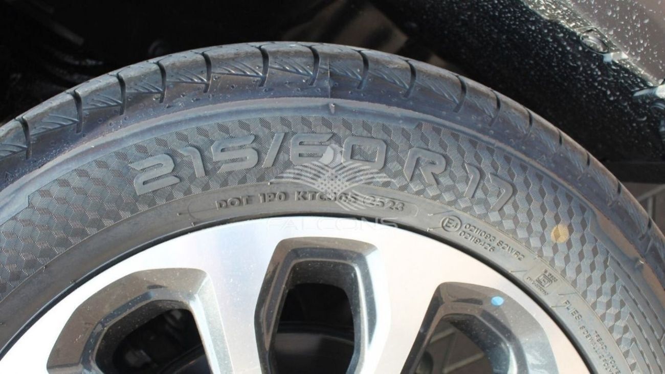 سوزوكي جراند فيتارا Suzuki Grand Vitara 1.5L GLX 6AT 4WD Mild Hybrid