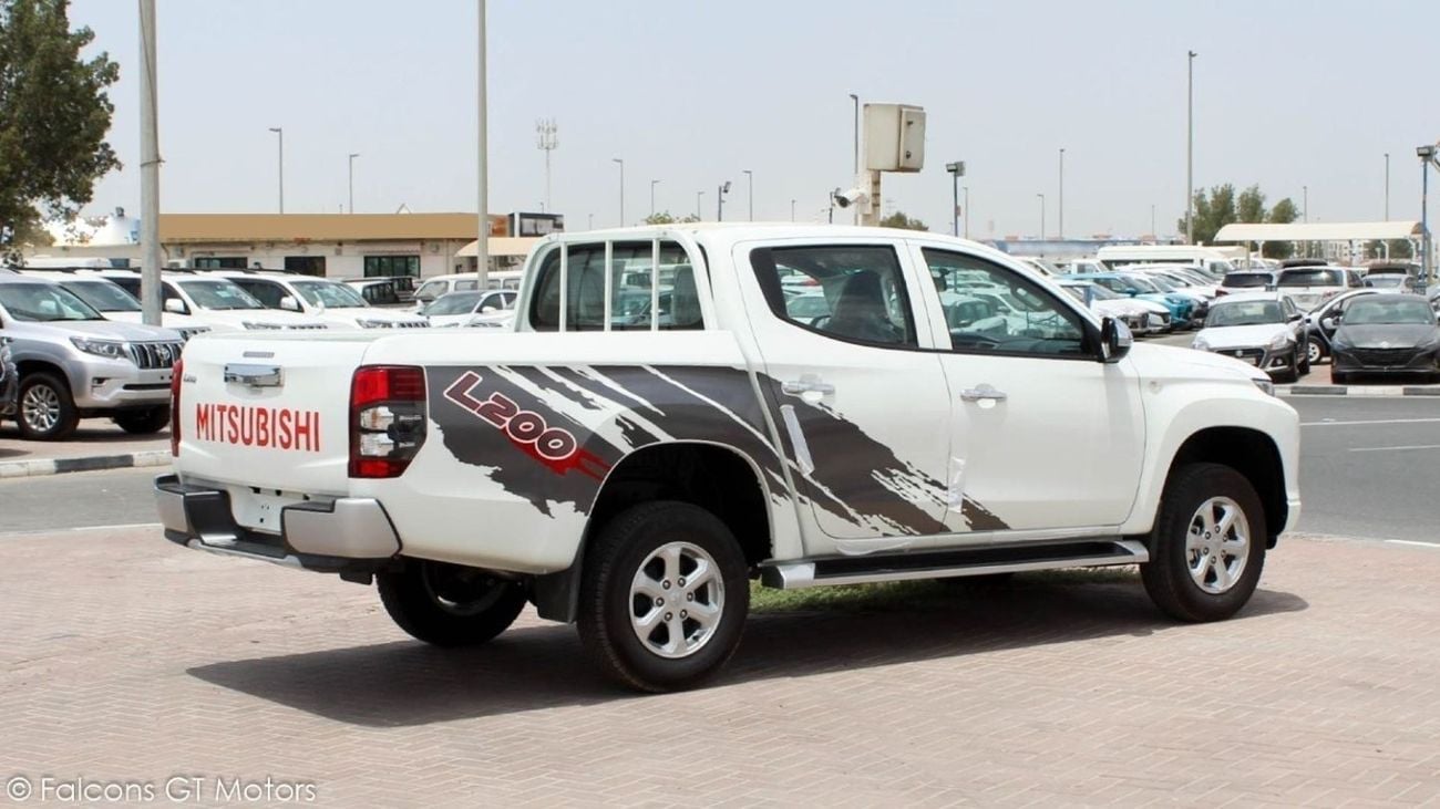 Mitsubishi L200 L200 2.4L DIESEL 4WD 2023