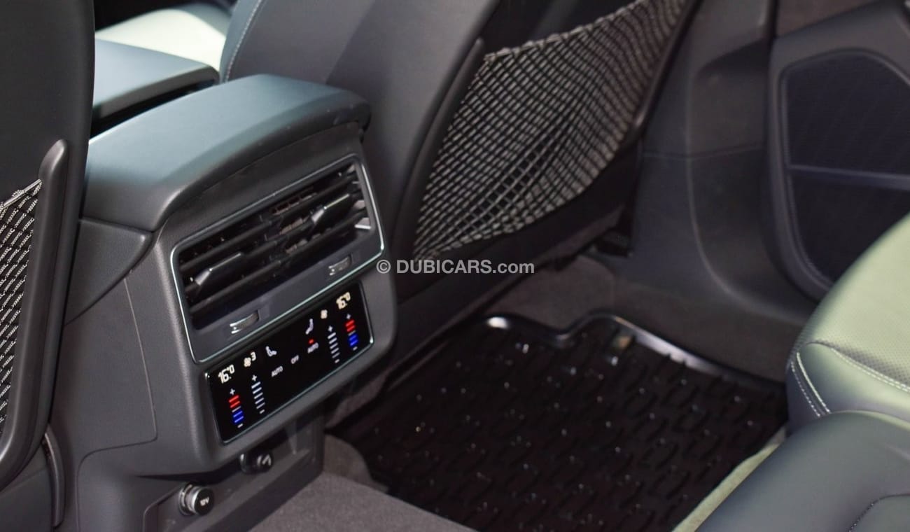 Audi Q8 55 TFSI quattro S-Line V6 | 2021 | Dealer Warranty and Contract Service