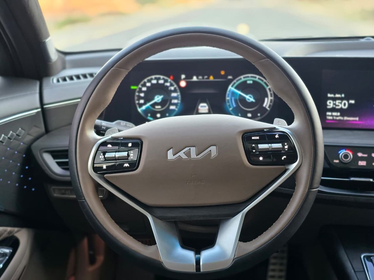 كيا K8 Hybrid 1.6T