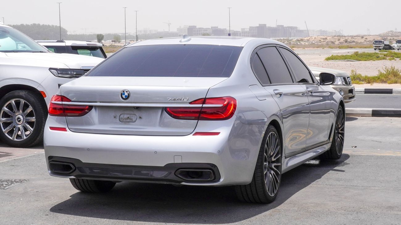 بي أم دبليو 740Li