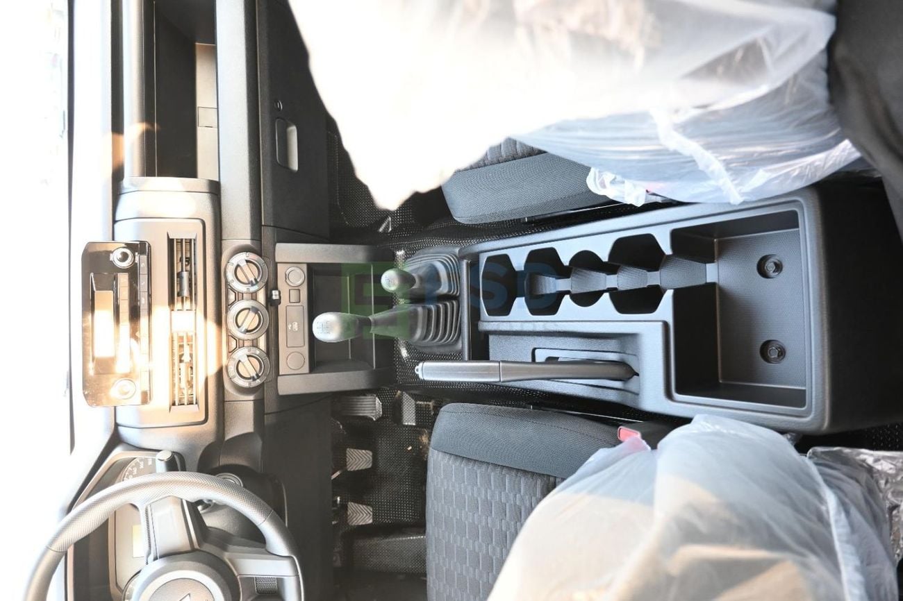 Mitsubishi L200 MITSUBISHI L200 2.4L PETROL DCABIN 4X4 GL 5MT MID-LINE MY-2027