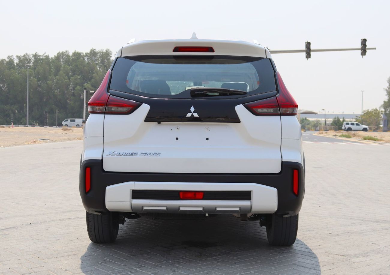 ميتسوبيشي إكسباندر ماتسوبيشى إكسبندر كرووس - موديل 2023 سياره خليجيه بدون حوادث بحاله ممتازه وممشى 73000 كيلو متر