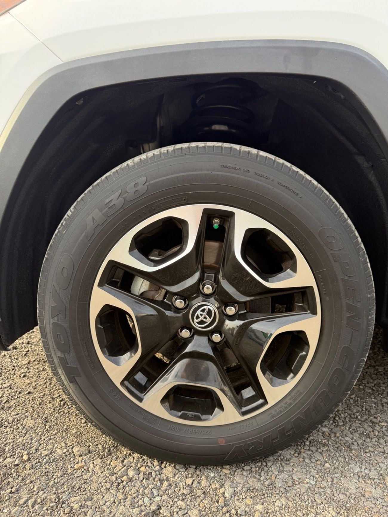 Toyota RAV4 XLE 2.5L 2022 XLE TRIM AWD 2.5L CANADA SPEC