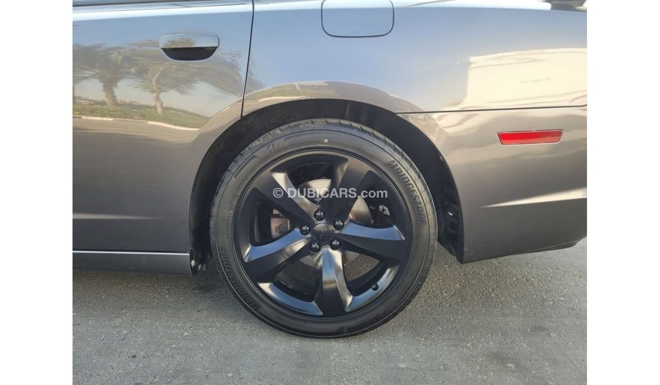 Dodge Charger DODGE CHARGER V6