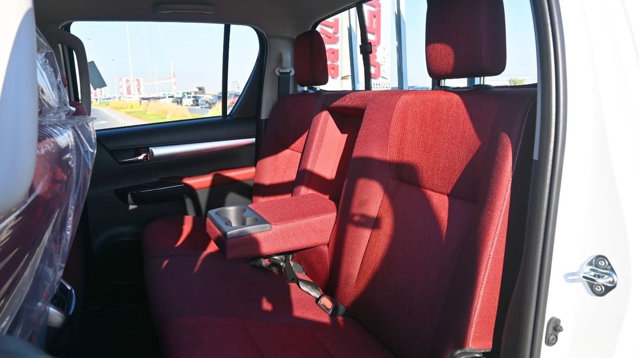 تويوتا هيلوكس Toyota Hilux 2025 2.7L Petrol pick-up 4WD
