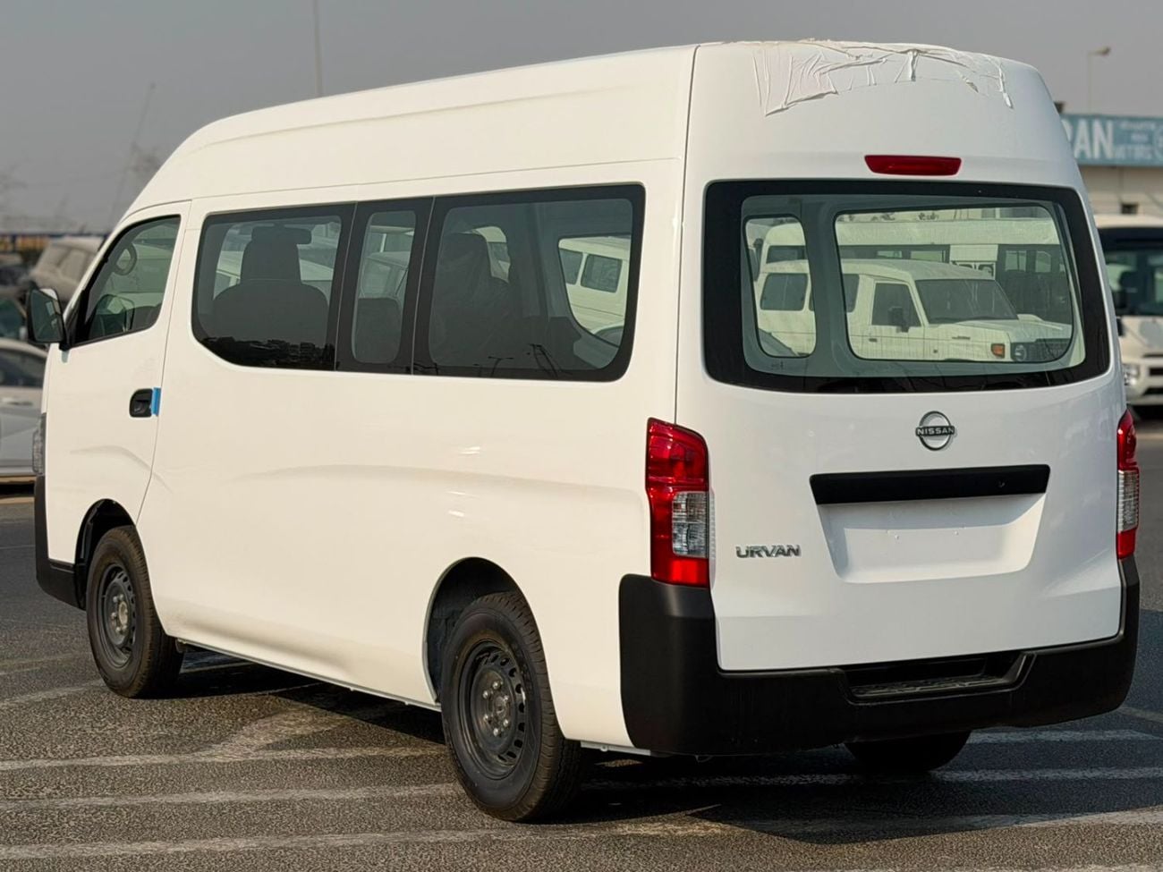 نيسان أورفان HIGH ROOF WIDE BODY