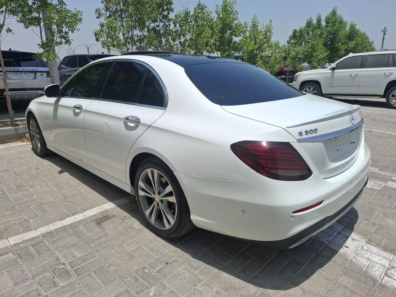 مرسيدس بنز E300 AMG E300 2017