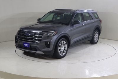 فورد إكسبلورر ACTIVE COMFORT PACKAGE معرض سيارات القوز EX-E3326R/AL TAYER MOTORS/AL QOUZ
