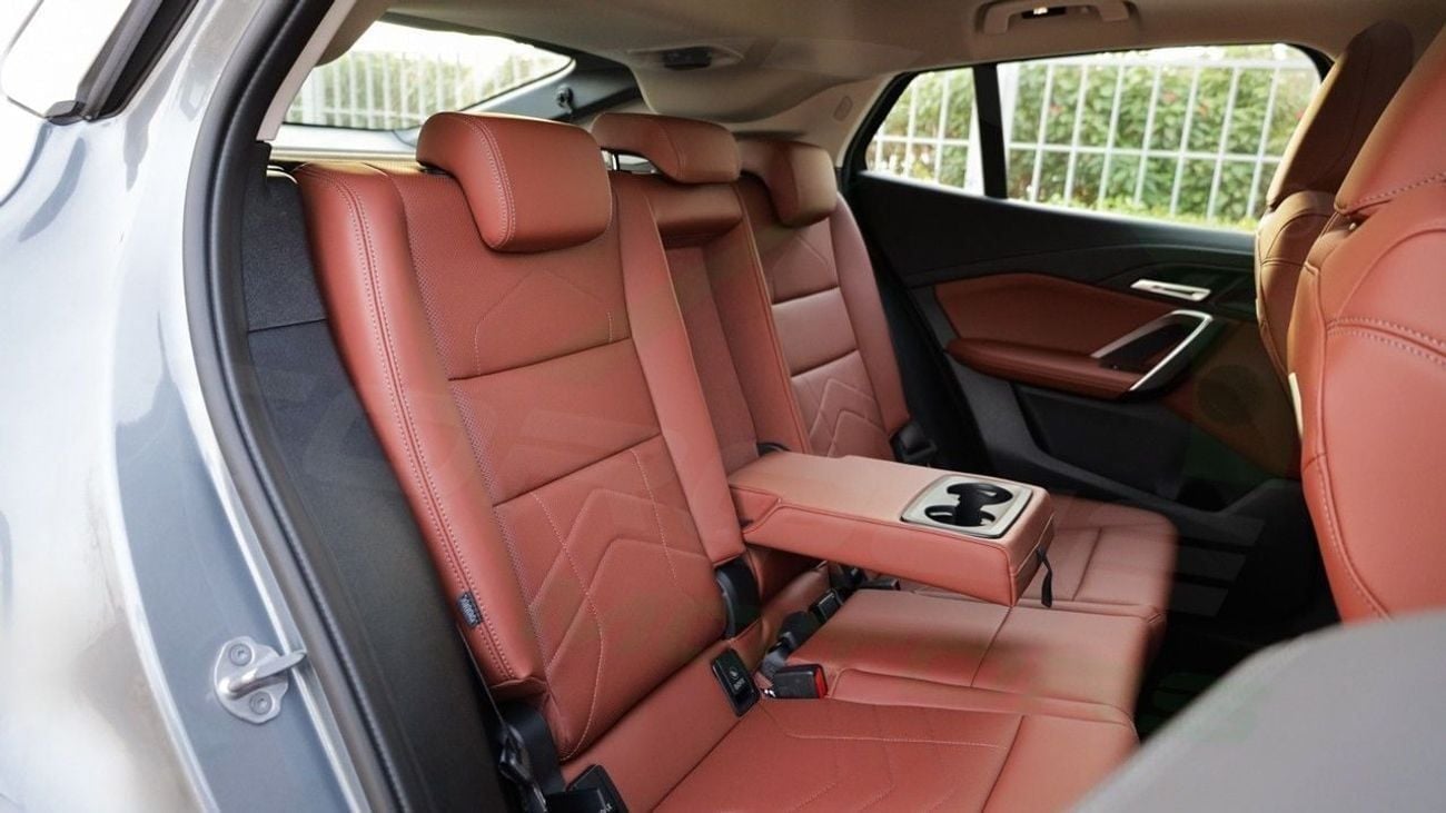 بي أم دبليو X2 ( Only For Export ) 2026 BMW X2 SDRIVE 25i M 2.0T FWD BRAND NEW